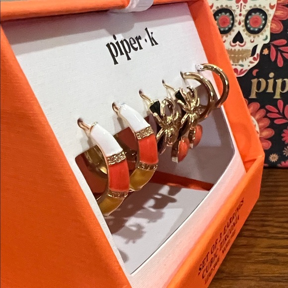 Piper K | Festive October Earrings - Picture 6 of 10